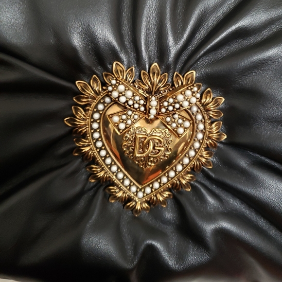 DOLCE & GABBANA Small Devotion Padded Leather Shoulder Bag - Picture 9 of 14